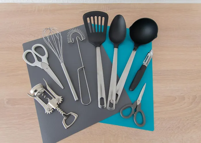 Tolstov - With Balcony - 25 Min Messe Dus Apartment Duisburg