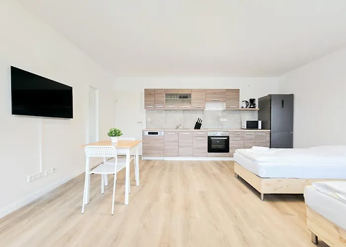 Tolstov - With Balcony - 25 Min Messe Dus Duisburg